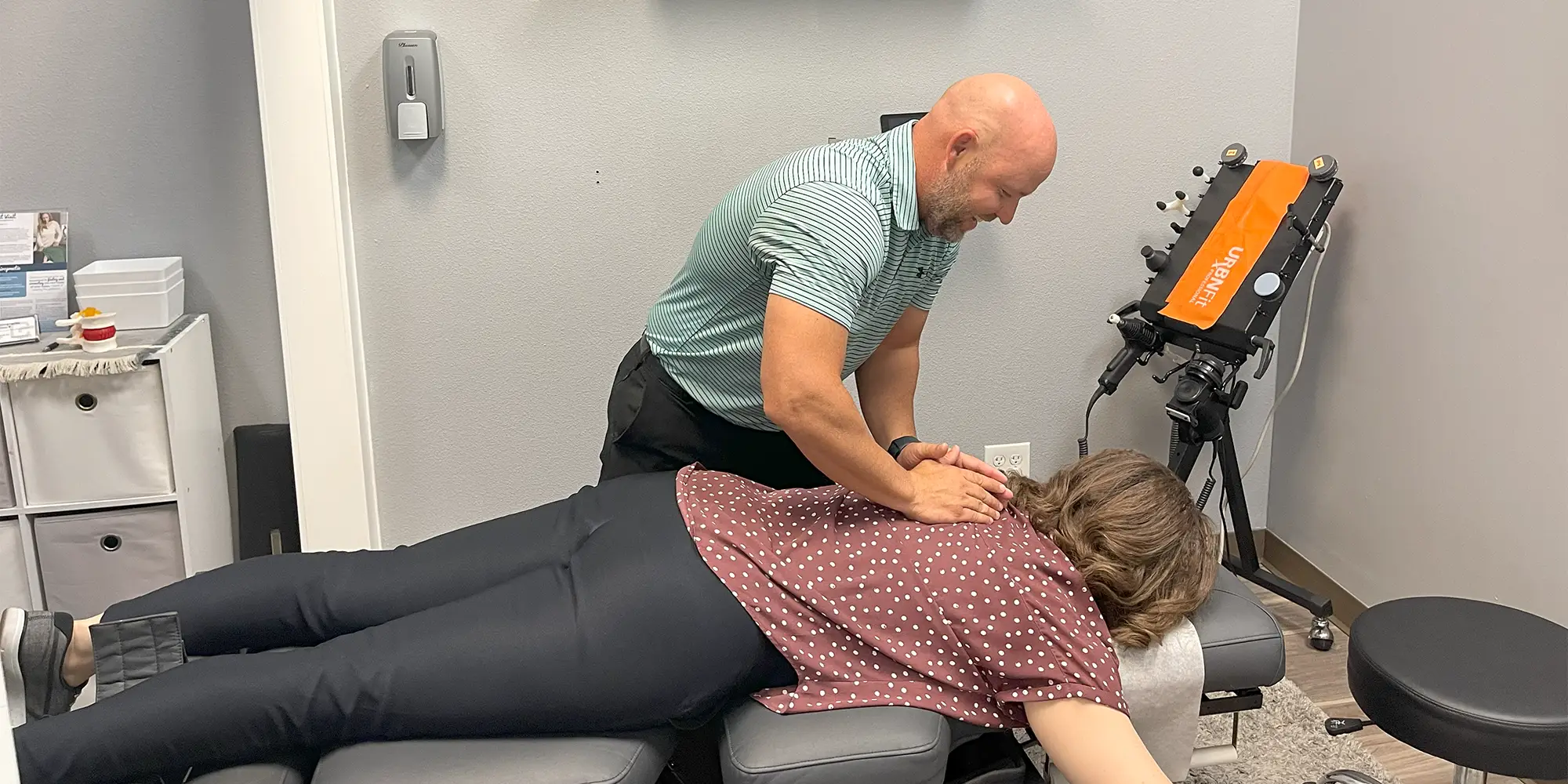 Chiropractor St. George UT Brent Babcock Adjusting A Patient